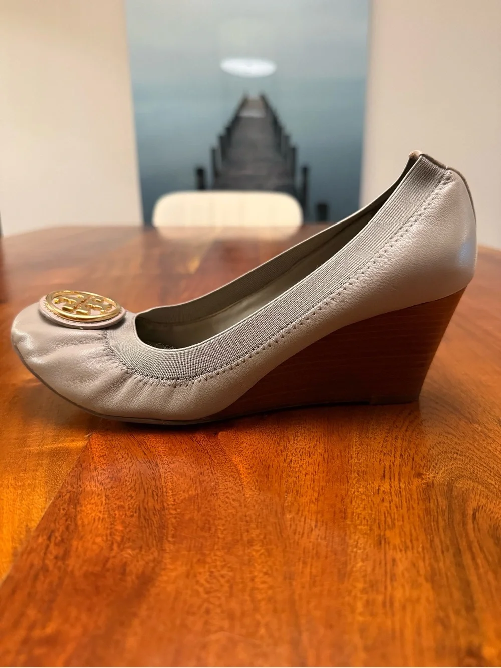 Tory Burch Gray/Taupe Leather Logo Round-Toe Wedges with Gold Emblem - Size 8